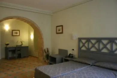 Hotel Gargallo 3*